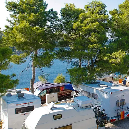 Kamp alanı Kamp Vira Pitches Hvar Town